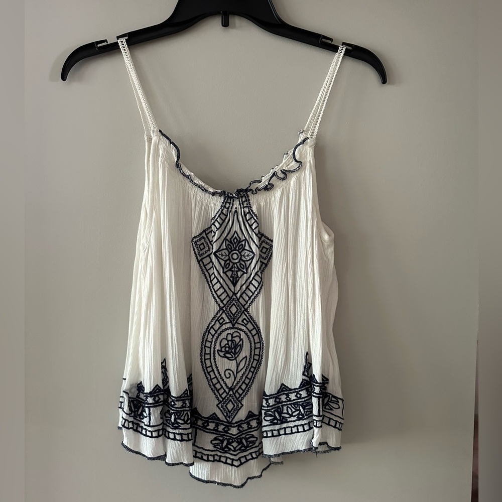 NWOT Patrons of Peace Embroidered Tank Top. Size Med. Color: White & Navy Blue